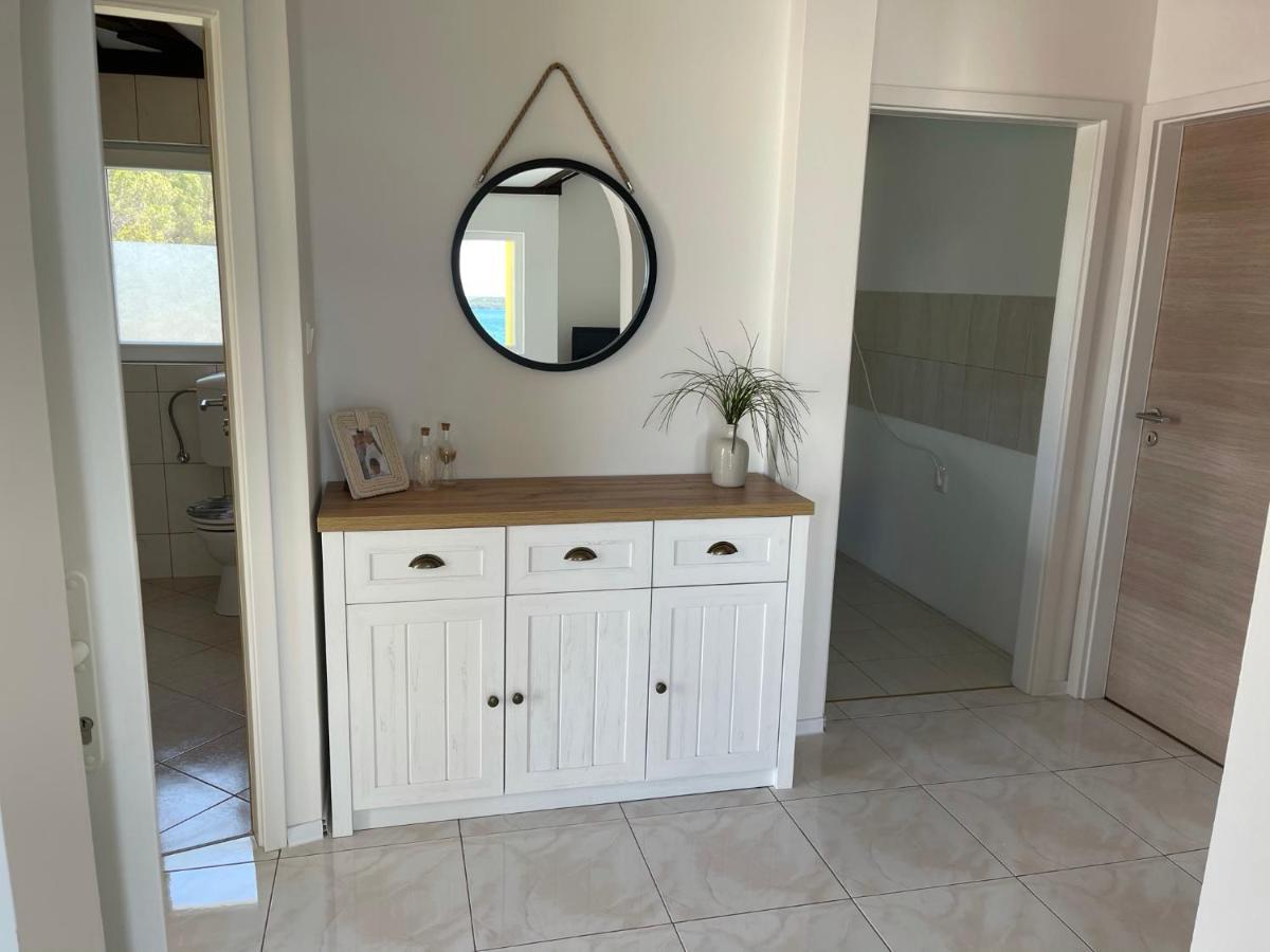 Apartment Eleni Шибеник Екстер'єр фото